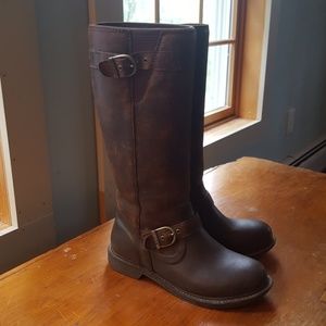 bogs leather boots